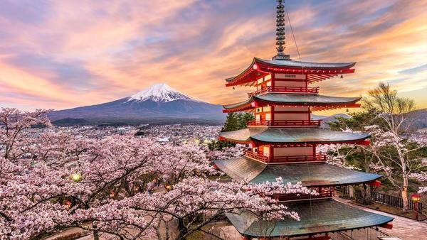 Beautiful landscape scenery of Chureito Pagoda and Mt Fuji in Japan