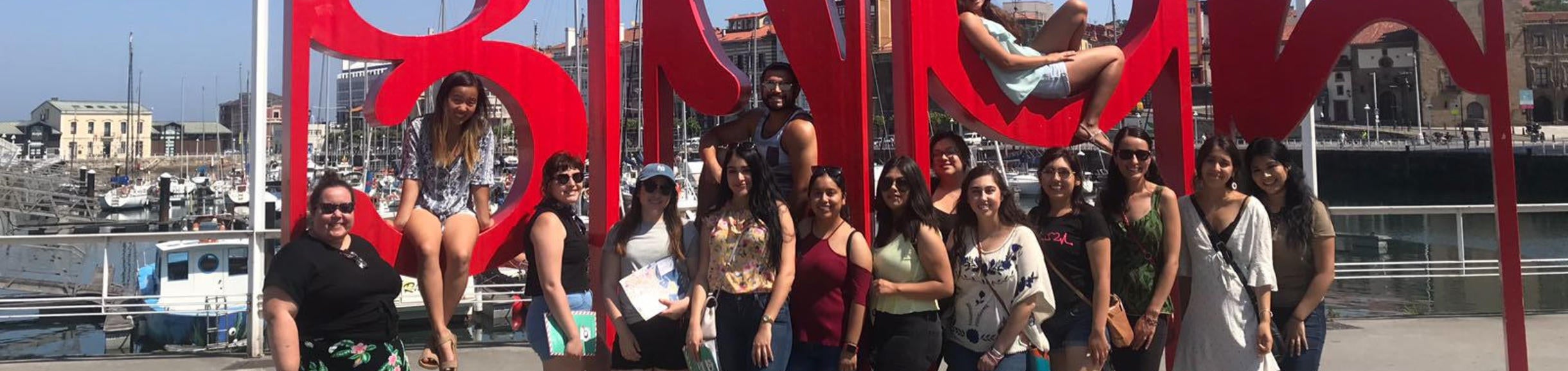 Group of UCR students in Gijon, Spain